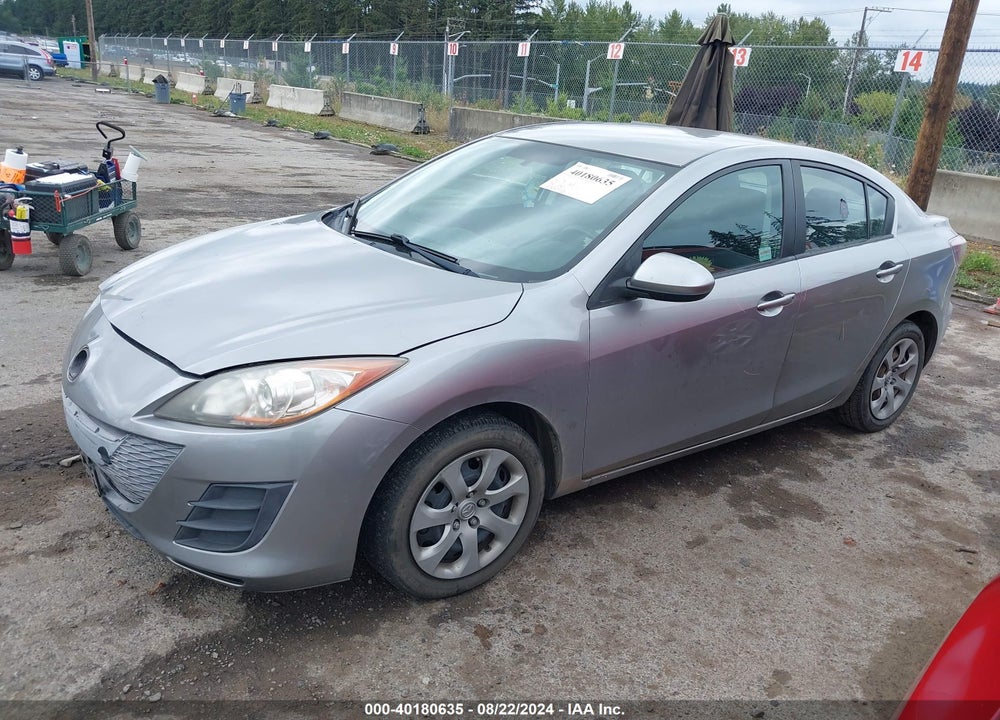 2011 MAZDA MAZDA3 VIN: JM1BL1UG7B1423006