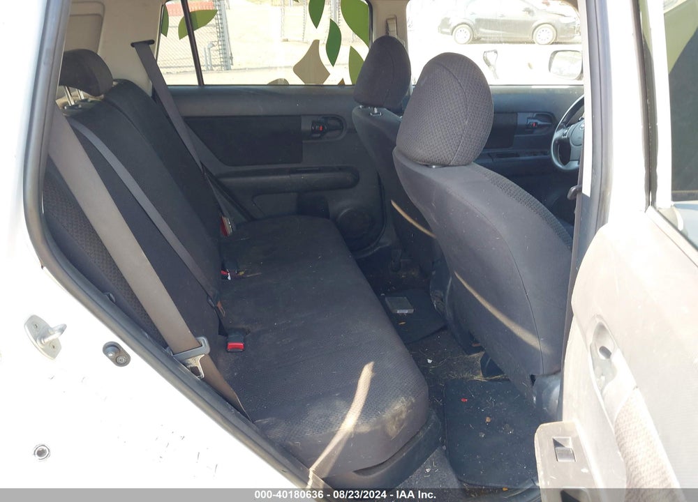 2010 SCION XB VIN: JTLZE4FE4A1102498