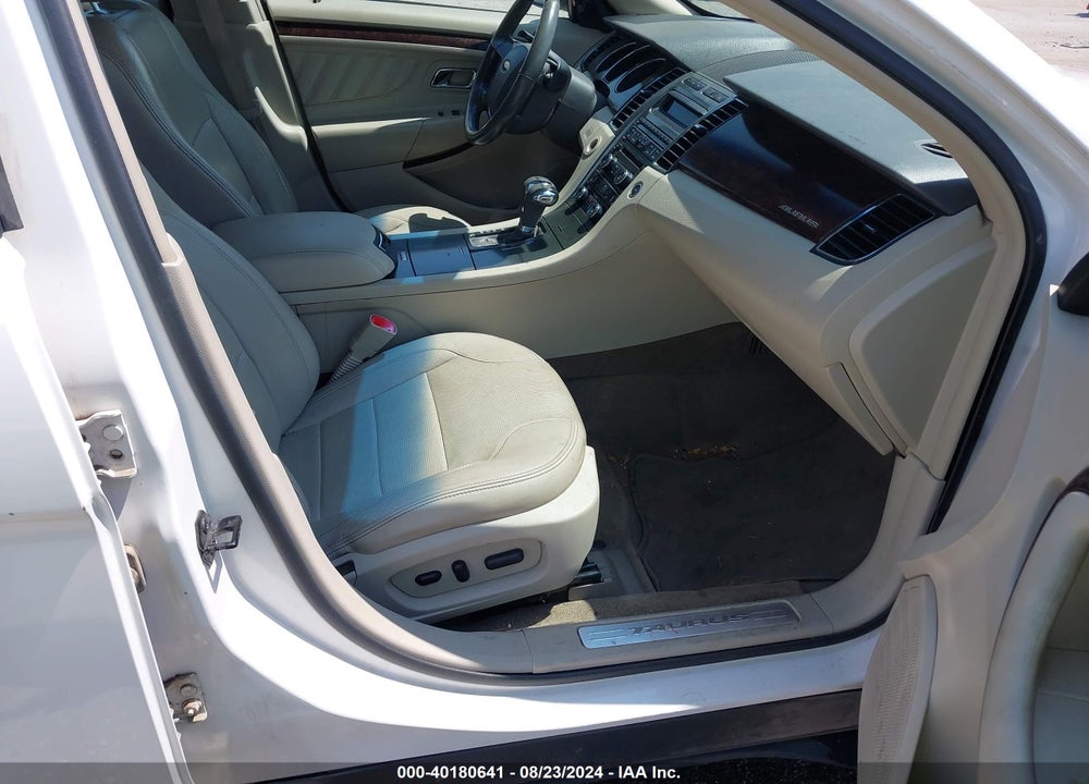 2011 FORD TAURUS LIMITED VIN: 1FAHP2FW5BG187046