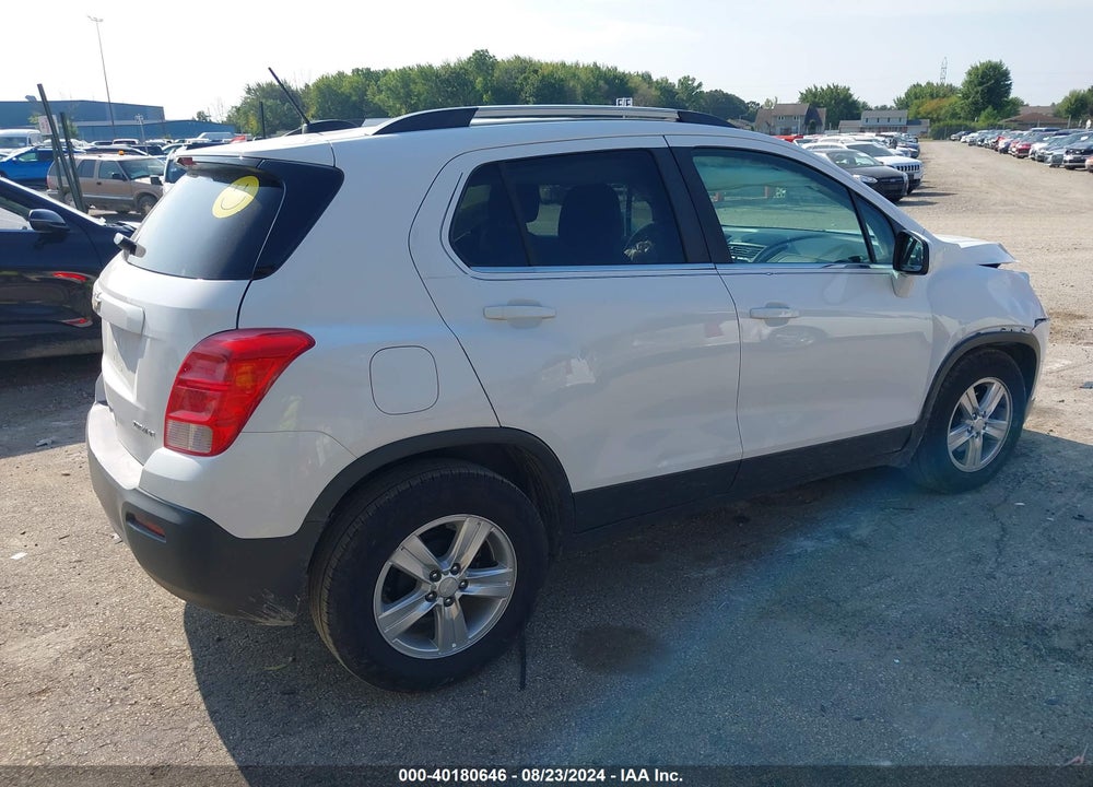 2015 CHEVROLET TRAX LT VIN: 3GNCJLSB8FL173147