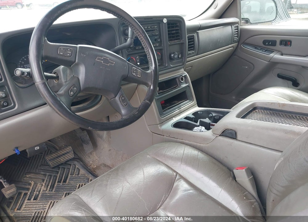 2006 CHEVROLET TAHOE LT VIN: 1GNEK13Z06J107110