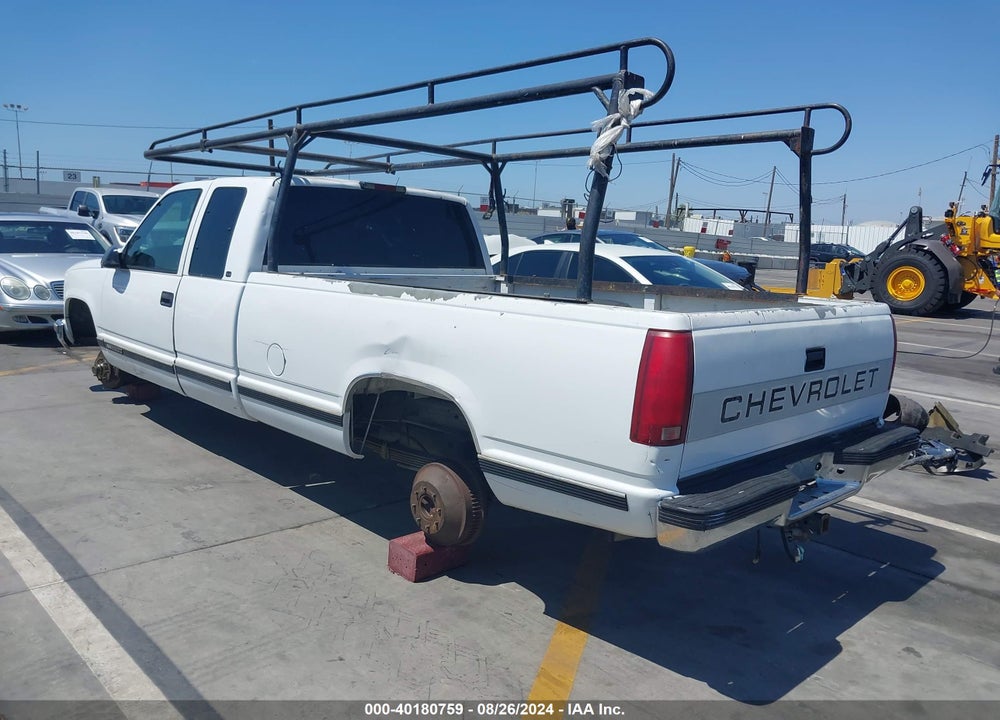 1998 GMC SIERRA 2500 SL VIN: 1GTGC29R3WE530767