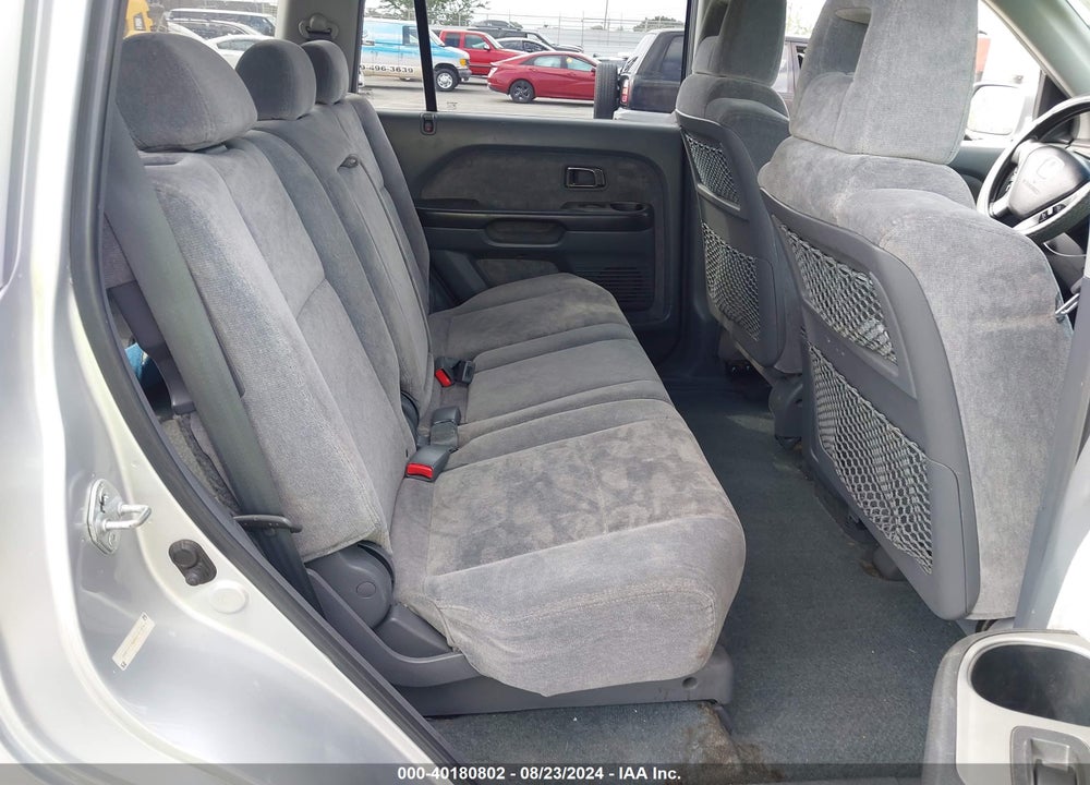 2004 HONDA PILOT VIN: 2HKYF18484H518316