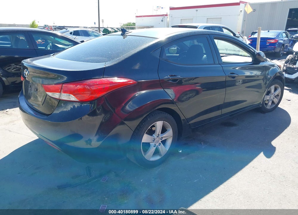 2013 HYUNDAI ELANTRA GLS VIN: KMHDH4AE3DU669787