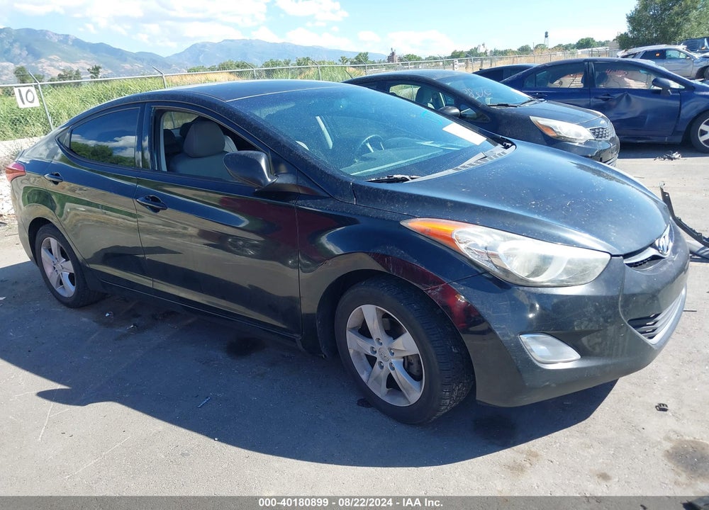 2013 HYUNDAI ELANTRA GLS VIN: KMHDH4AE3DU669787