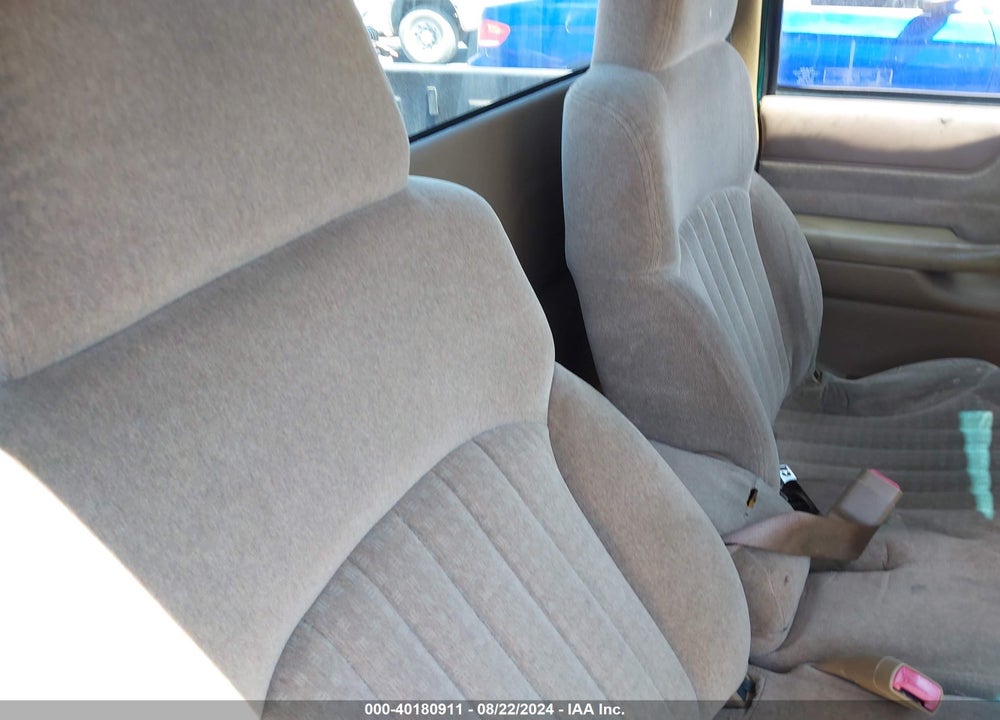 1999 CHEVROLET S-10 LS VIN: 1GCCS1442XK127518