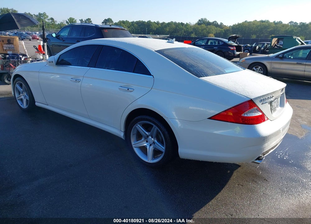 2011 MERCEDES-BENZ CLS 550 VIN: WDDDJ7CBXBA167490