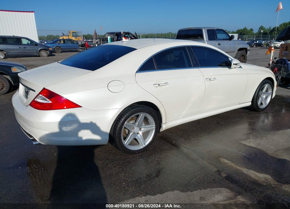 2011 MERCEDES-BENZ CLS 550 VIN: WDDDJ7CBXBA167490