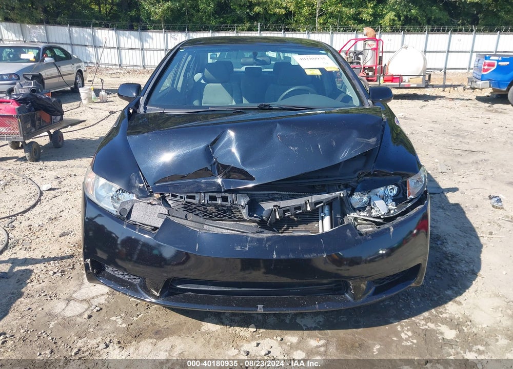 2010 HONDA CIVIC LX VIN: 2HGFA1F5XAH556248