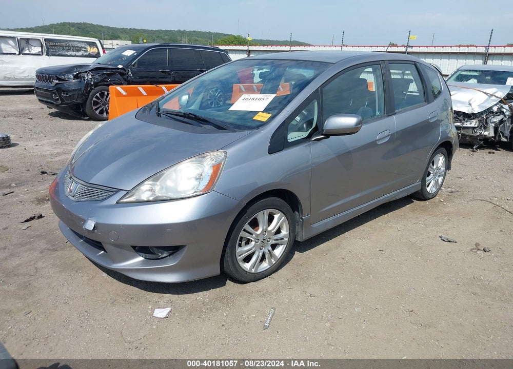 2009 HONDA FIT SPORT VIN: JHMGE886X9S049908