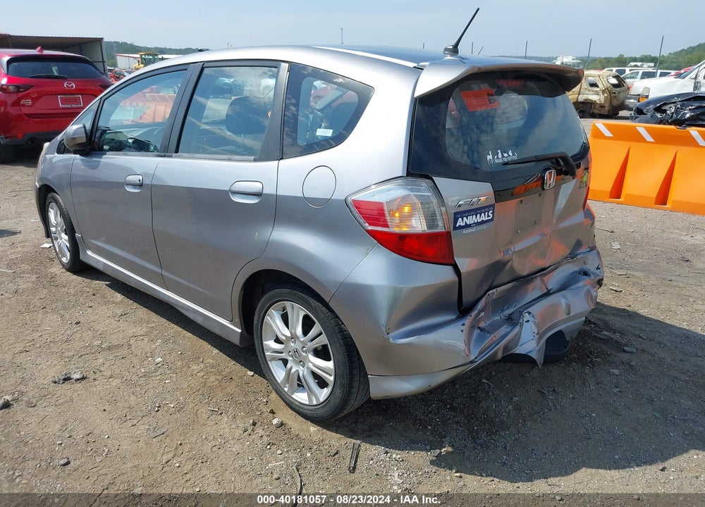 2009 HONDA FIT SPORT VIN: JHMGE886X9S049908