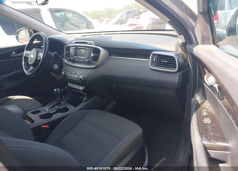 2016 KIA SORENTO 2.4L LX VIN: 5XYPG4A36GG006853