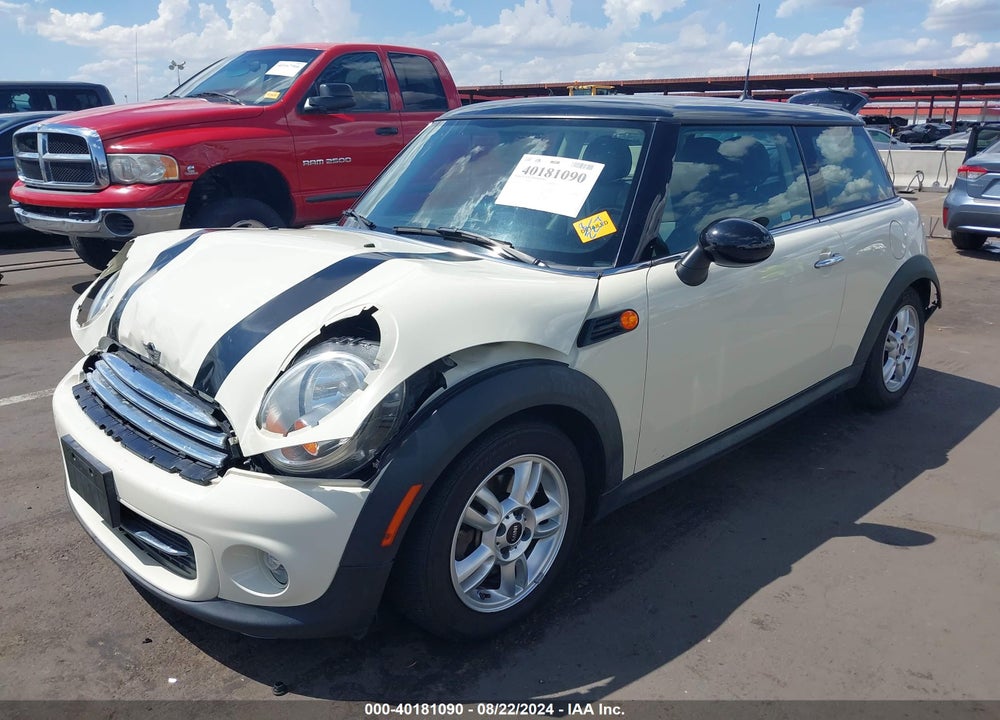 2013 MINI HARDTOP COOPER VIN: WMWSU3C55DT549233