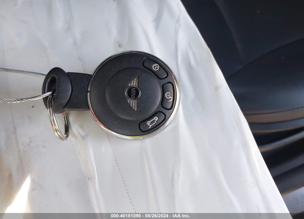 2013 MINI HARDTOP COOPER VIN: WMWSU3C55DT549233