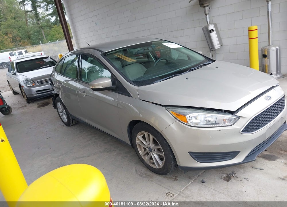 2015 FORD FOCUS SE VIN: 1FADP3F22FL306847