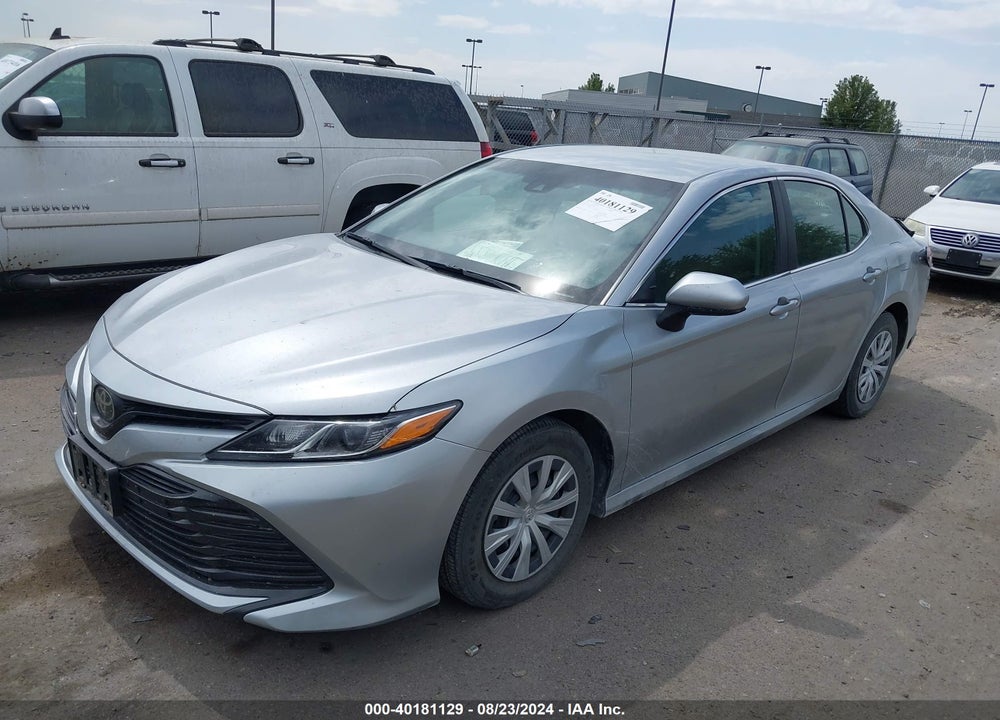 2018 TOYOTA CAMRY L VIN: 4T1B11HK2JU077931