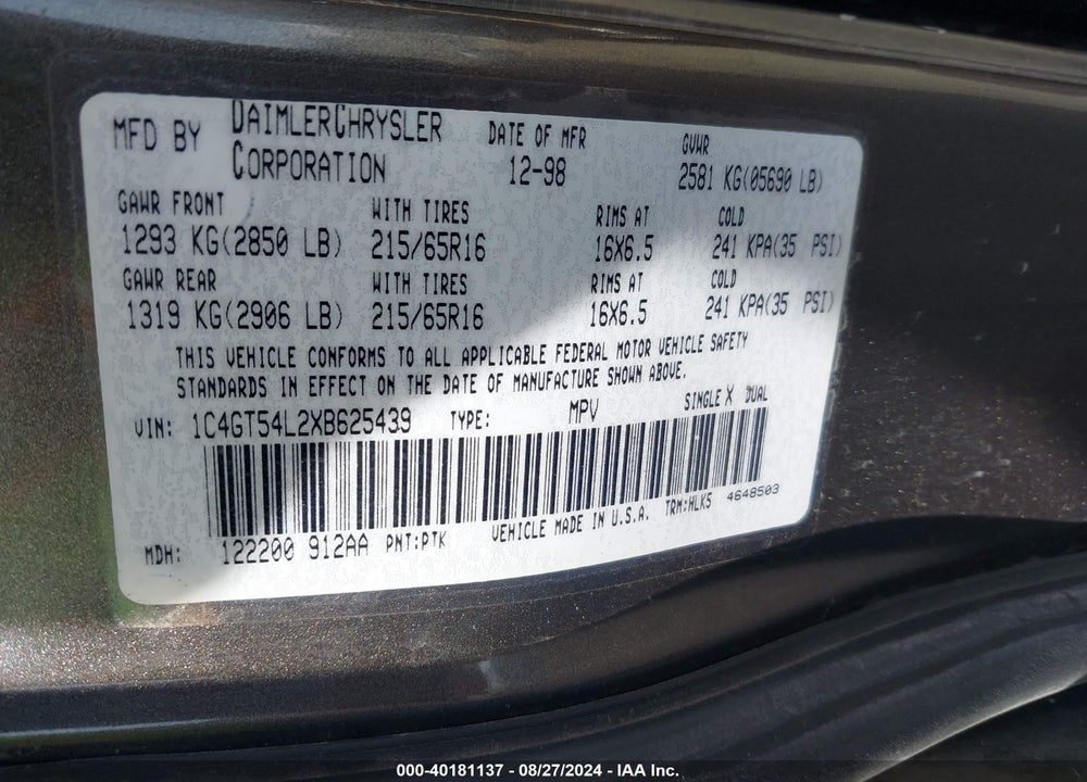 1999 CHRYSLER TOWN & COUNTRY LX VIN: 1C4GT54L2XB625439