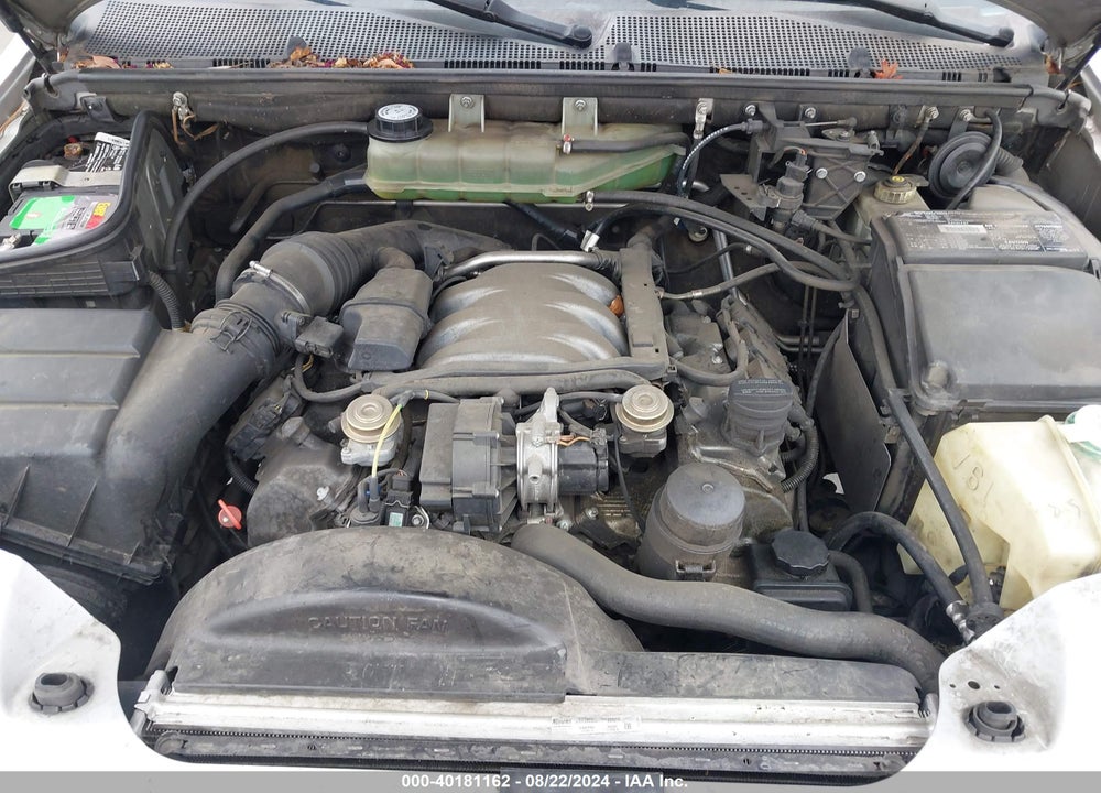 2000 MERCEDES-BENZ ML 320 VIN: 4JGAB54EXYA160423