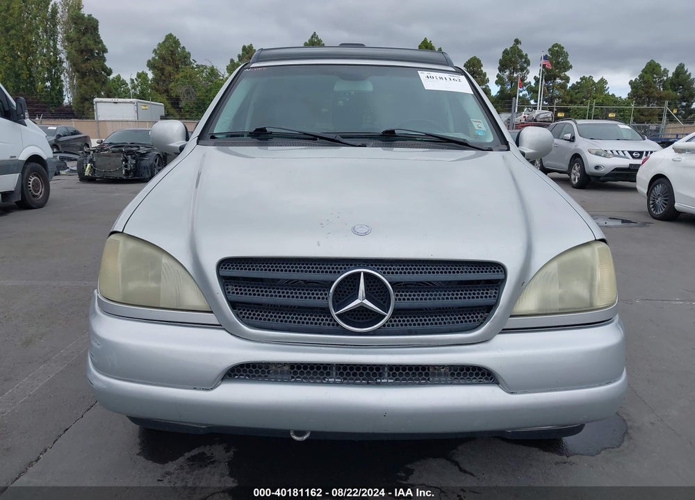 2000 MERCEDES-BENZ ML 320 VIN: 4JGAB54EXYA160423