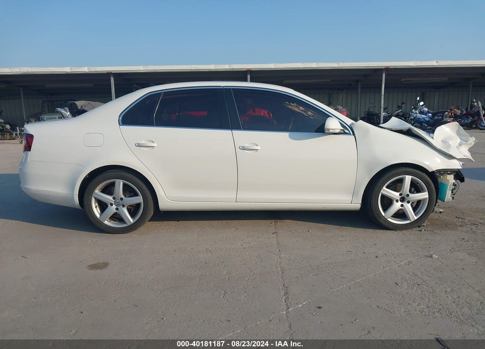 2009 VOLKSWAGEN JETTA SEL VIN: 3VWRZ71K09M137727