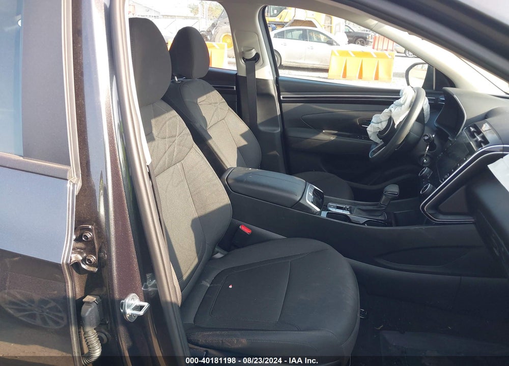 2023 HYUNDAI TUCSON SE VIN: 5NMJACAE1PH281703