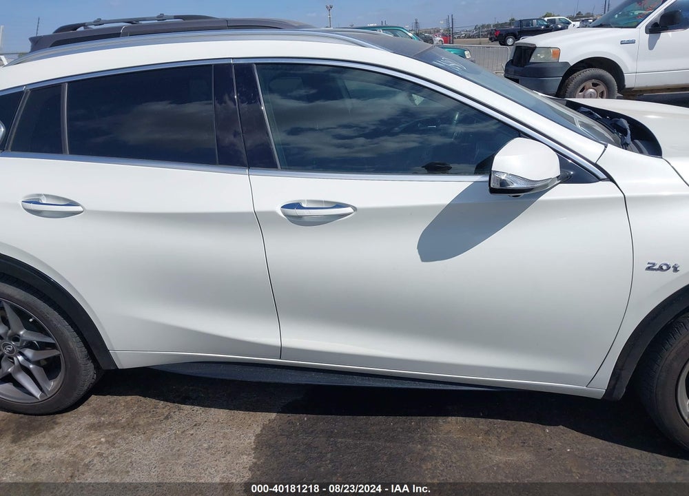 2019 INFINITI QX30 LUXE VIN: SJKCH5CP9KA004781