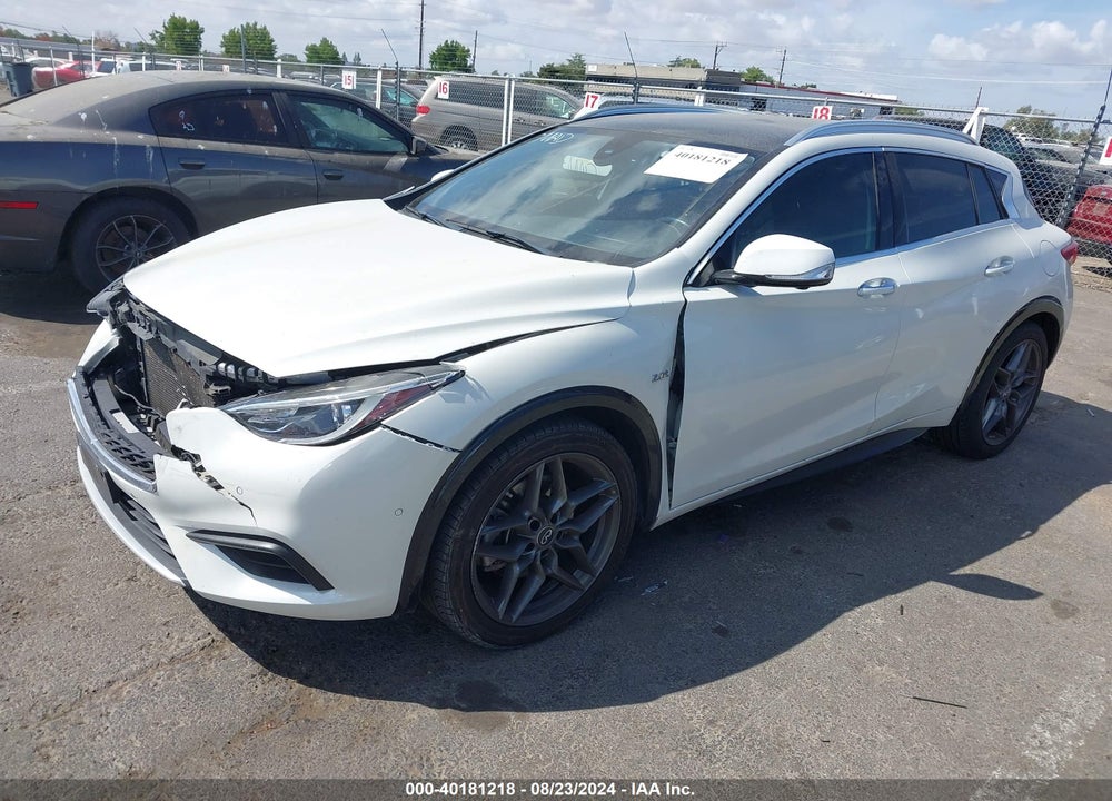 2019 INFINITI QX30 LUXE VIN: SJKCH5CP9KA004781
