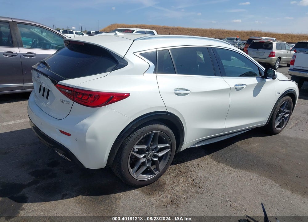 2019 INFINITI QX30 LUXE VIN: SJKCH5CP9KA004781