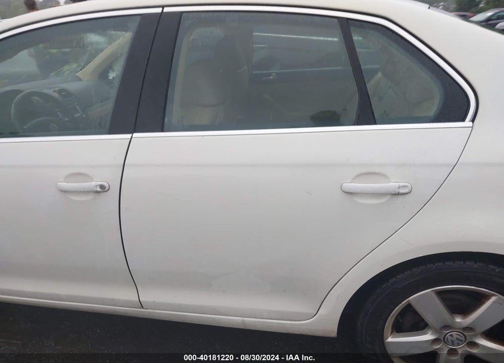 2008 VOLKSWAGEN JETTA SE/SEL VIN: 3VWRM71K38M114990