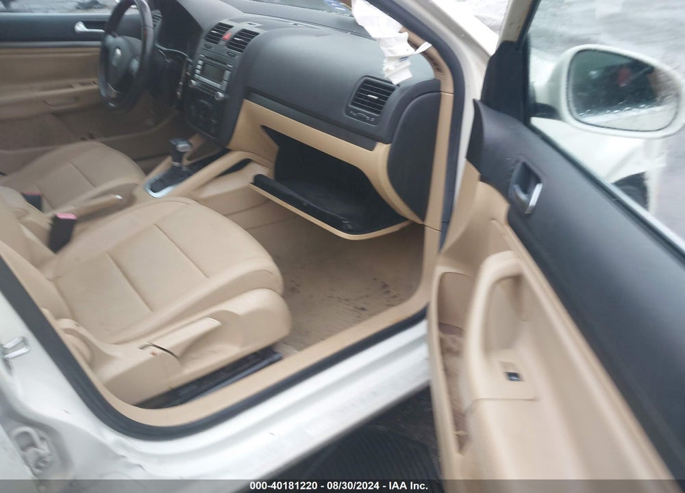 2008 VOLKSWAGEN JETTA SE/SEL VIN: 3VWRM71K38M114990