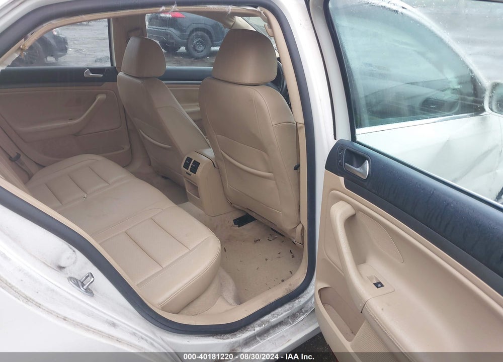 2008 VOLKSWAGEN JETTA SE/SEL VIN: 3VWRM71K38M114990
