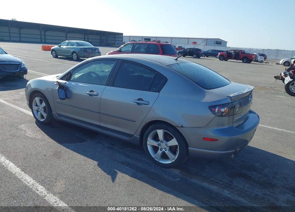 2005 MAZDA 3 S VIN: JM1BK323151239781