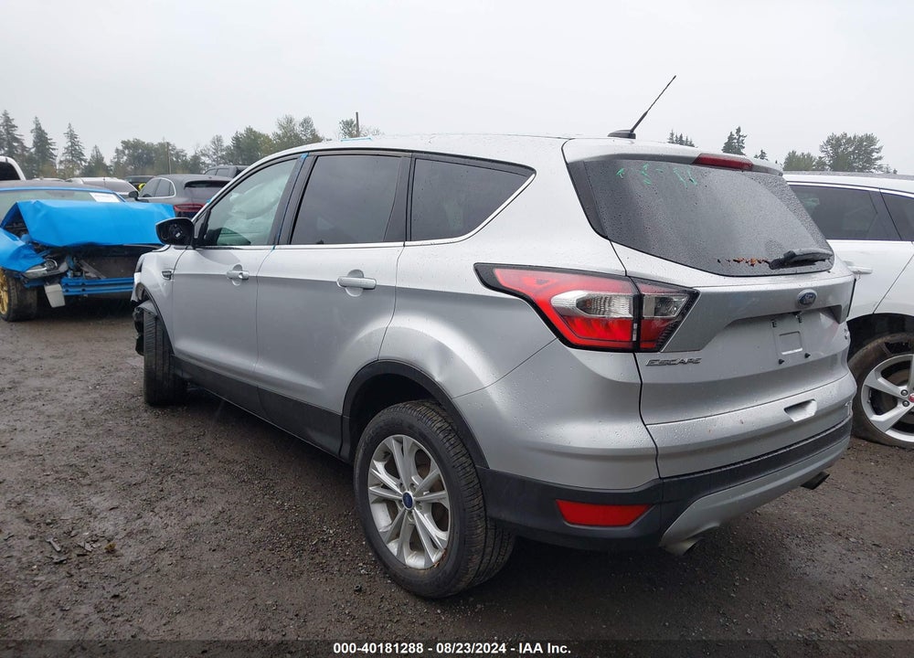 2017 FORD ESCAPE SE VIN: 1FMCU9G99HUC04144