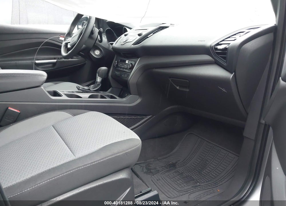 2017 FORD ESCAPE SE VIN: 1FMCU9G99HUC04144