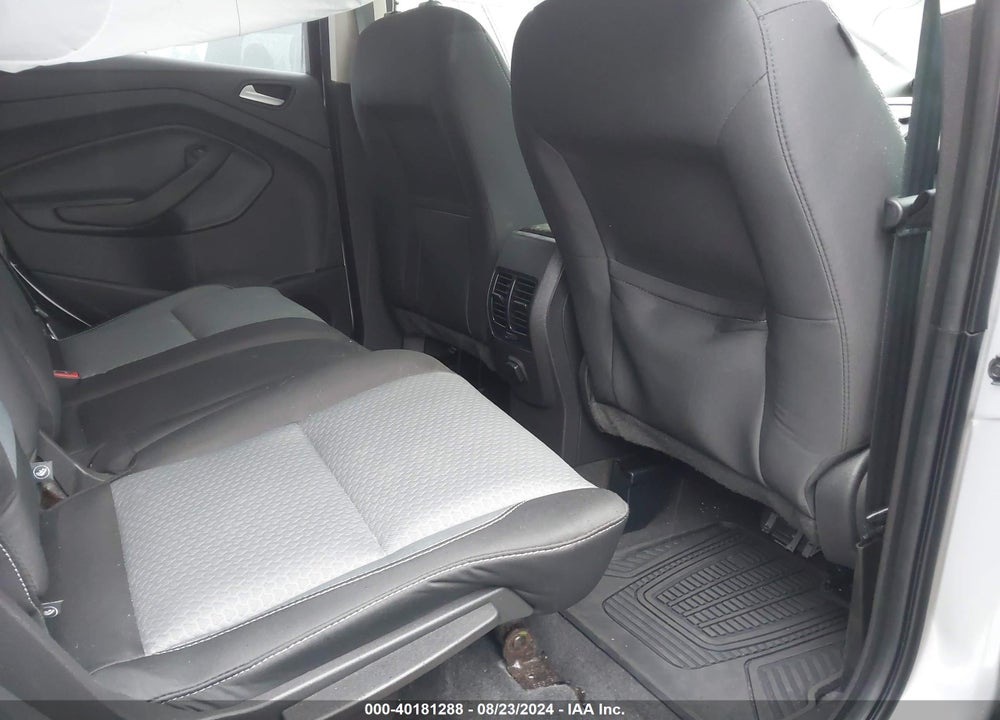 2017 FORD ESCAPE SE VIN: 1FMCU9G99HUC04144