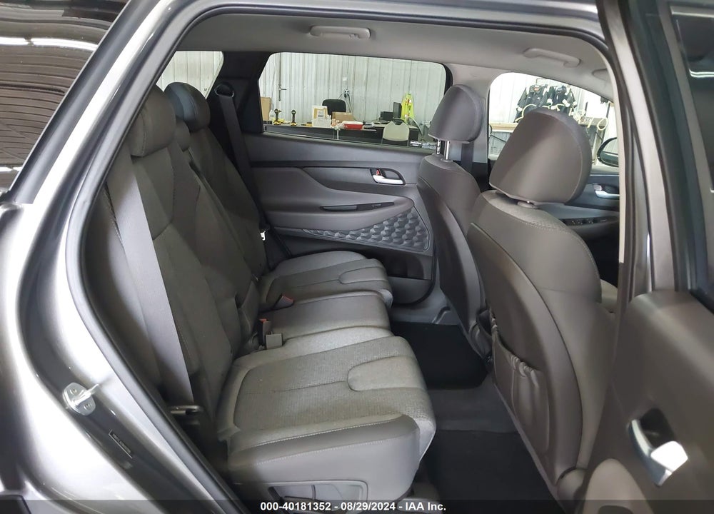 2019 HYUNDAI SANTA FE SEL VIN: 5NMS3CAD3KH127900