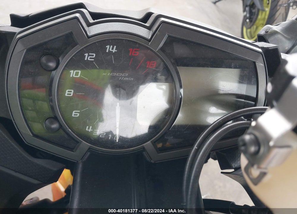 2019 KAWASAKI ZX636 K VIN: JKBZXJG11KA001636