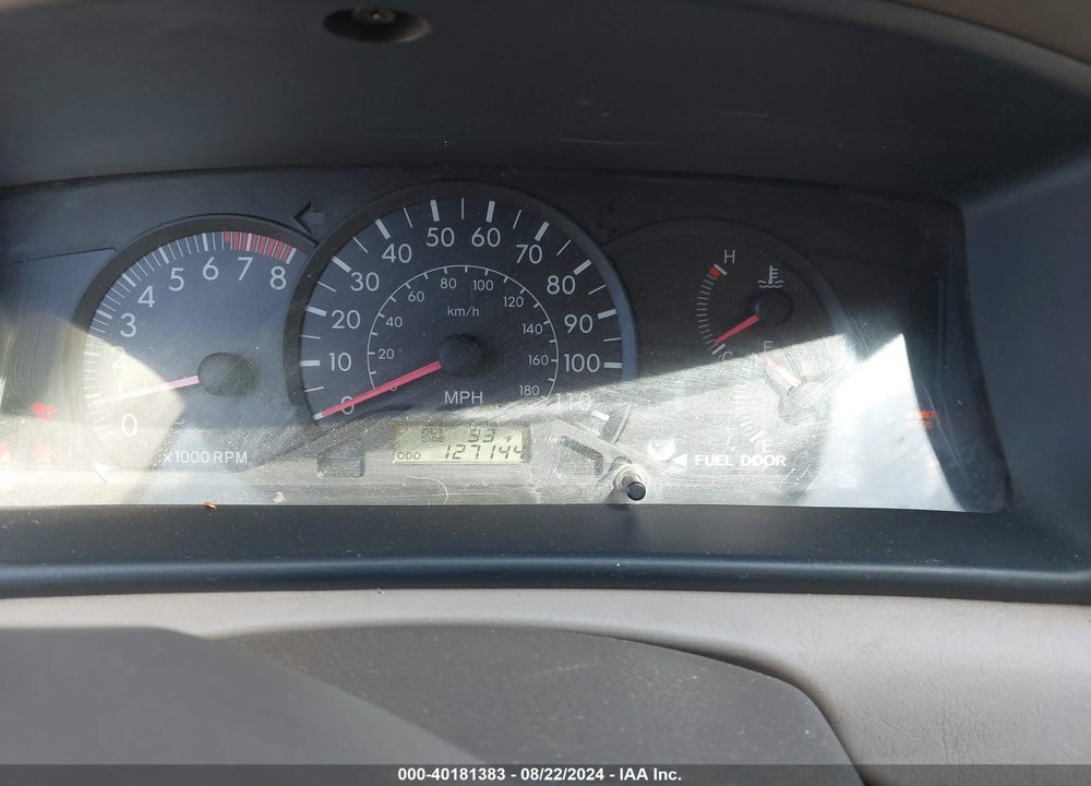 2007 TOYOTA COROLLA CE VIN: 1NXBR32EX7Z864884