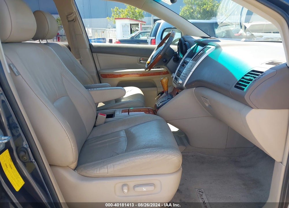 2004 LEXUS RX 330 VIN: JTJGA31U340018803