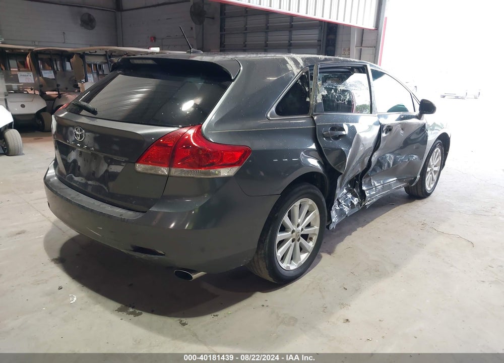 2010 TOYOTA VENZA VIN: 4T3ZA3BB8AU031482