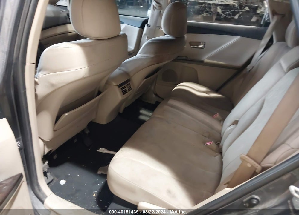 2010 TOYOTA VENZA VIN: 4T3ZA3BB8AU031482