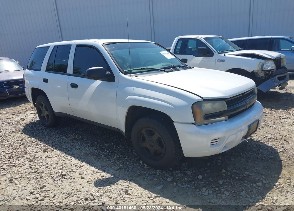 2003 CHEVROLET TRAILBLAZER LS VIN: 1GNDS13S732245702