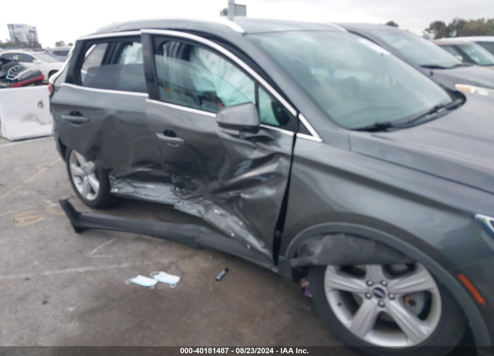 2017 LINCOLN MKC VIN: 5LMCJ1C90HUL28025