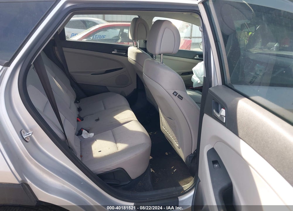2018 HYUNDAI TUCSON SEL VIN: KM8J3CA45JU771266