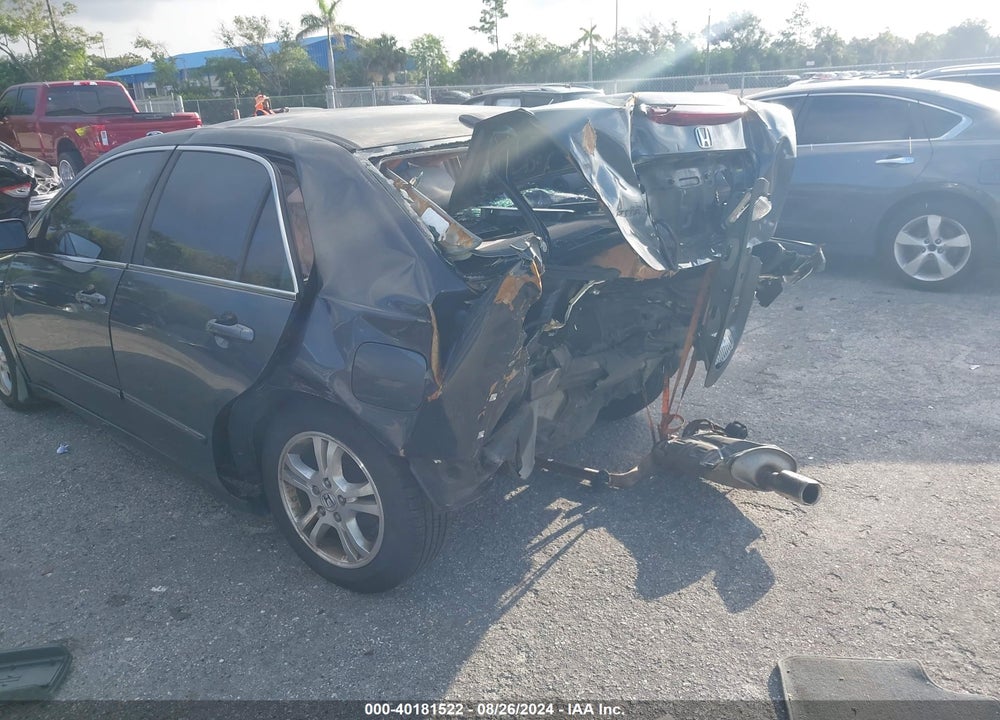 2006 HONDA ACCORD VIN: 1HGCM56826A083348