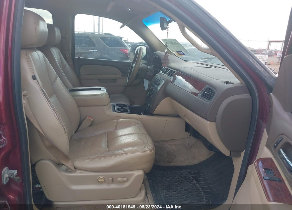 2010 GMC YUKON XL 1500 VIN: 1GKUKKE34AR264849