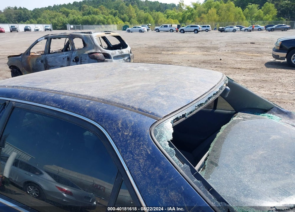 2002 HONDA ACCORD 2.3 VP VIN: 1HGCF86622A144721