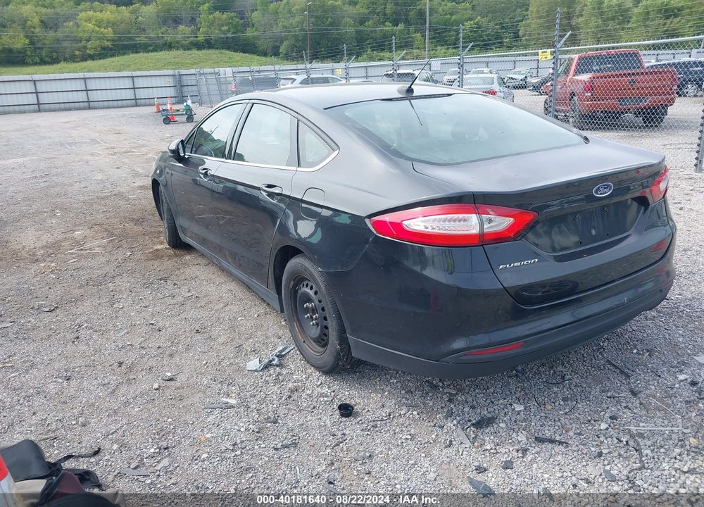 2013 FORD FUSION S VIN: 3FA6P0G74DR236638