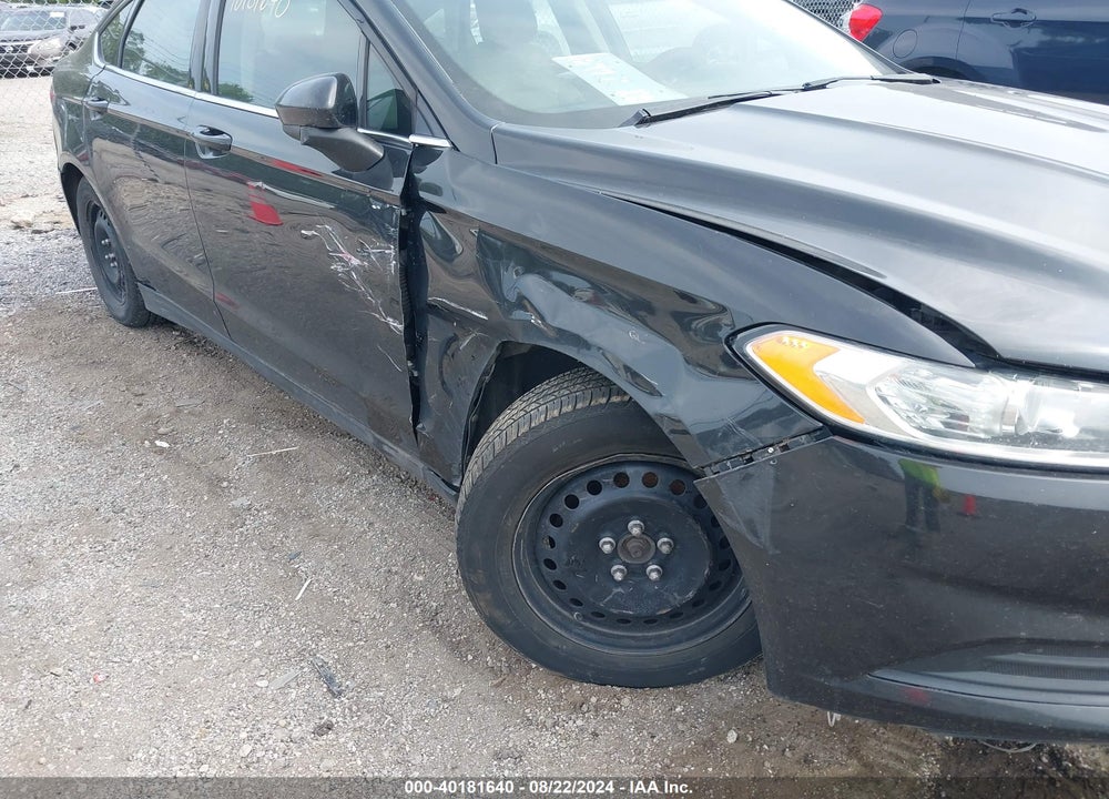 2013 FORD FUSION S VIN: 3FA6P0G74DR236638