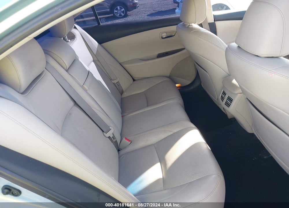 2011 LEXUS ES 350 VIN: JTHBK1EG5B2436721